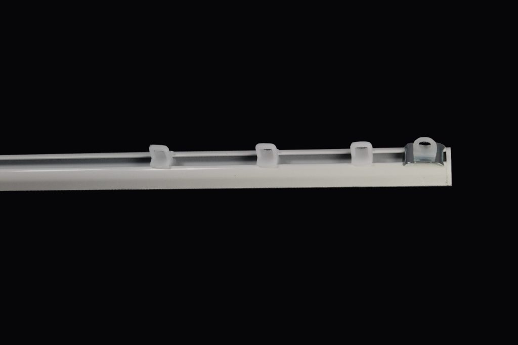 Karnisz aluminiowy ręczny 14×10
